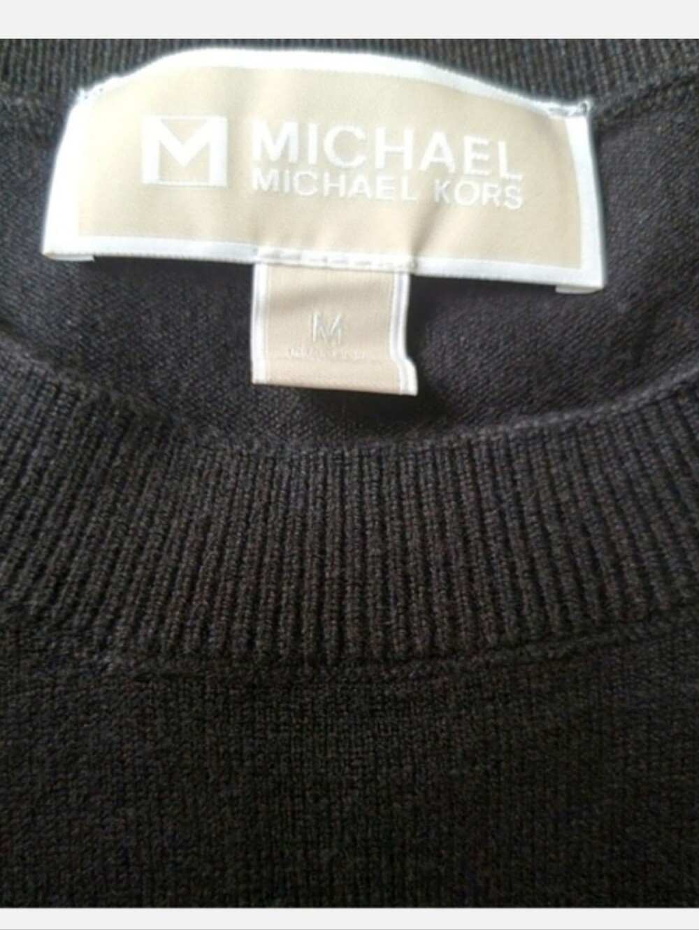Michael Kors Classic Black Puff Shoulder Women's Sweater with Shoulder Buttons - Picture 4 of 7